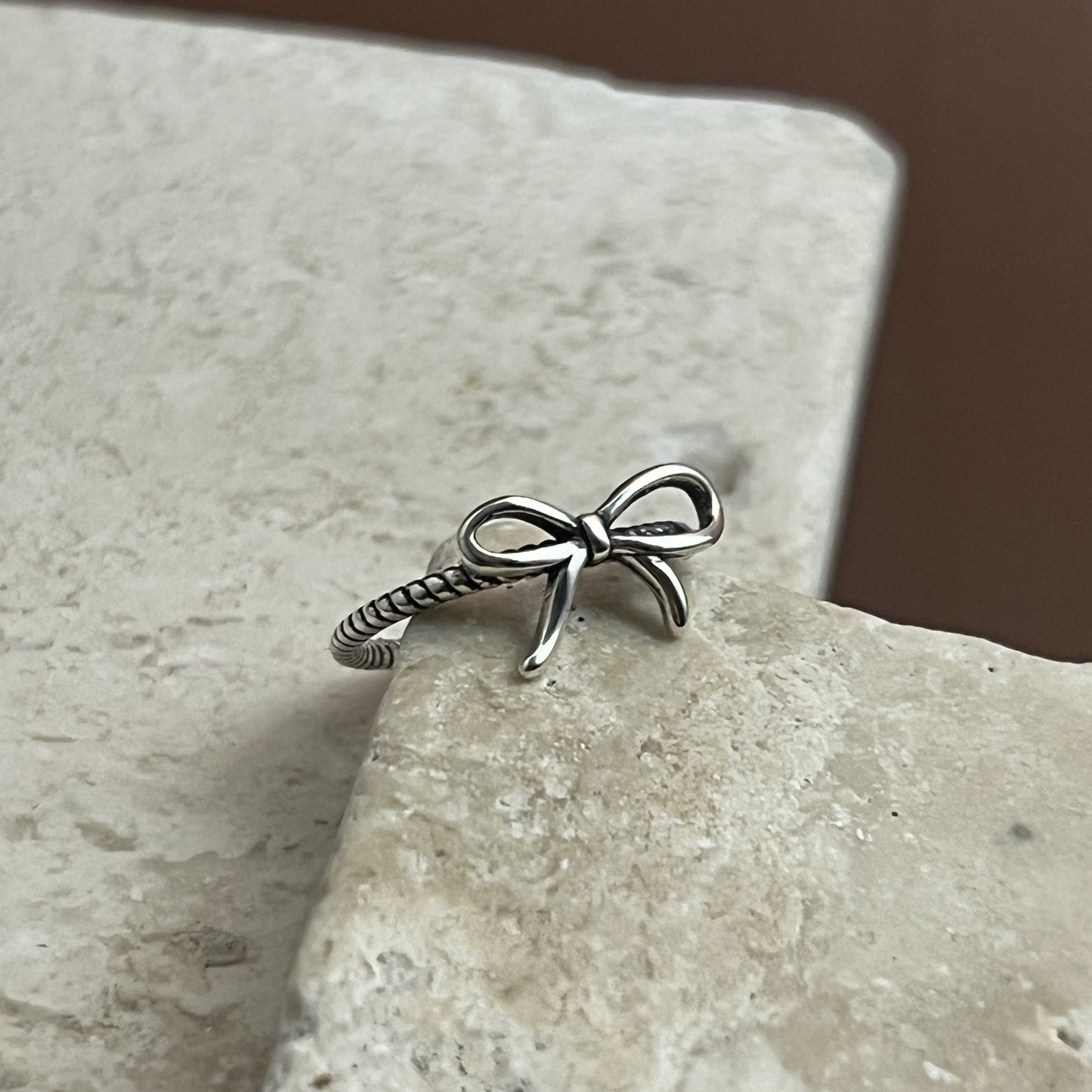 Dainty Bow Ring