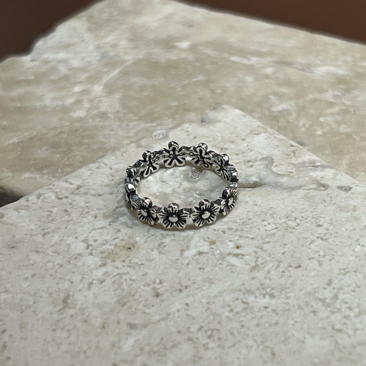 Flora Band Ring